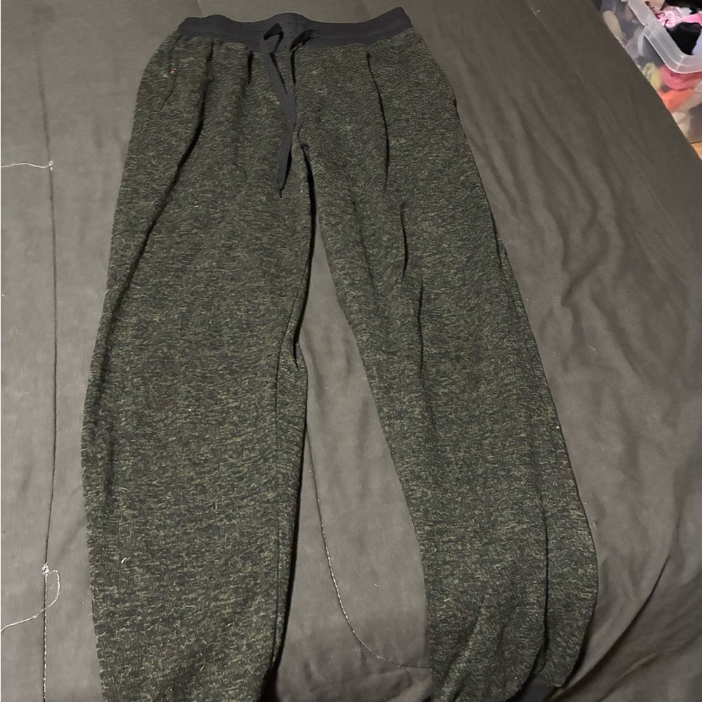 Essentials Olive Lounge Pants